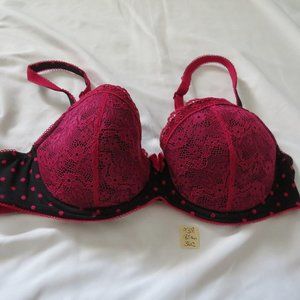 B.tempt'd by Wacoal Pink/Black Lace Kiss Bralette  938